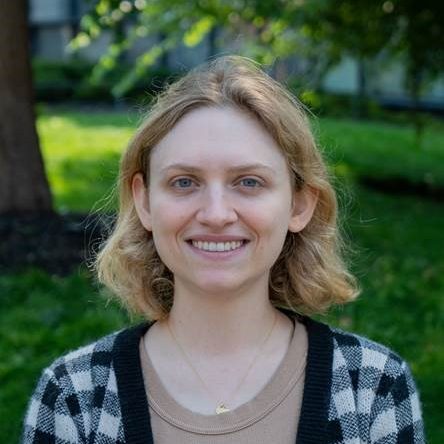 Headshot of Carleigh smiling.