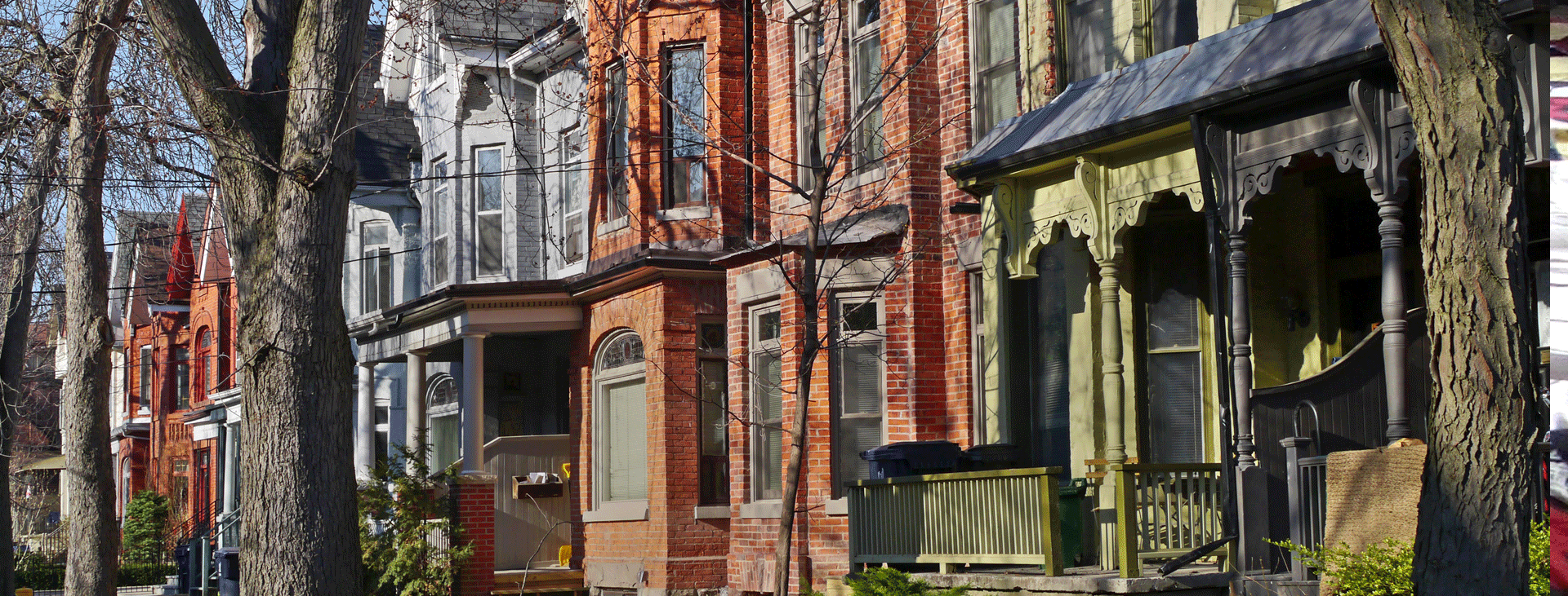A row of brick Toronto houses